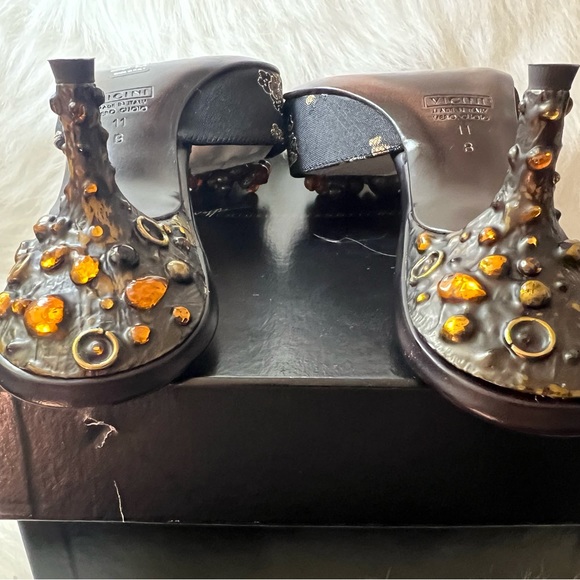 Guiseppe Zanotti Mule Heels Black Brown Floral 
Vintage🤎🖤🩶 - Picture 6 of 10